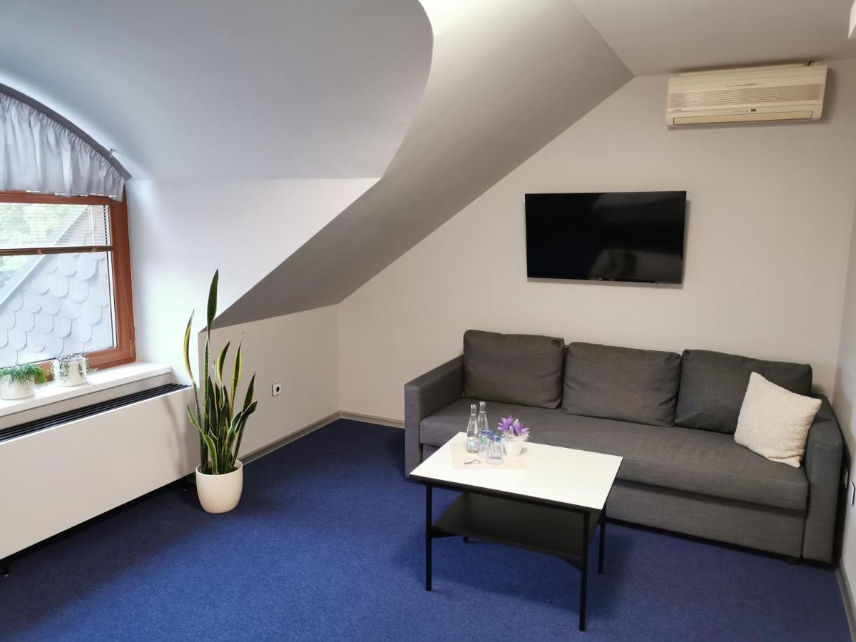 Hotel U Racka Ostrožská Nová Ves Kültér fotó