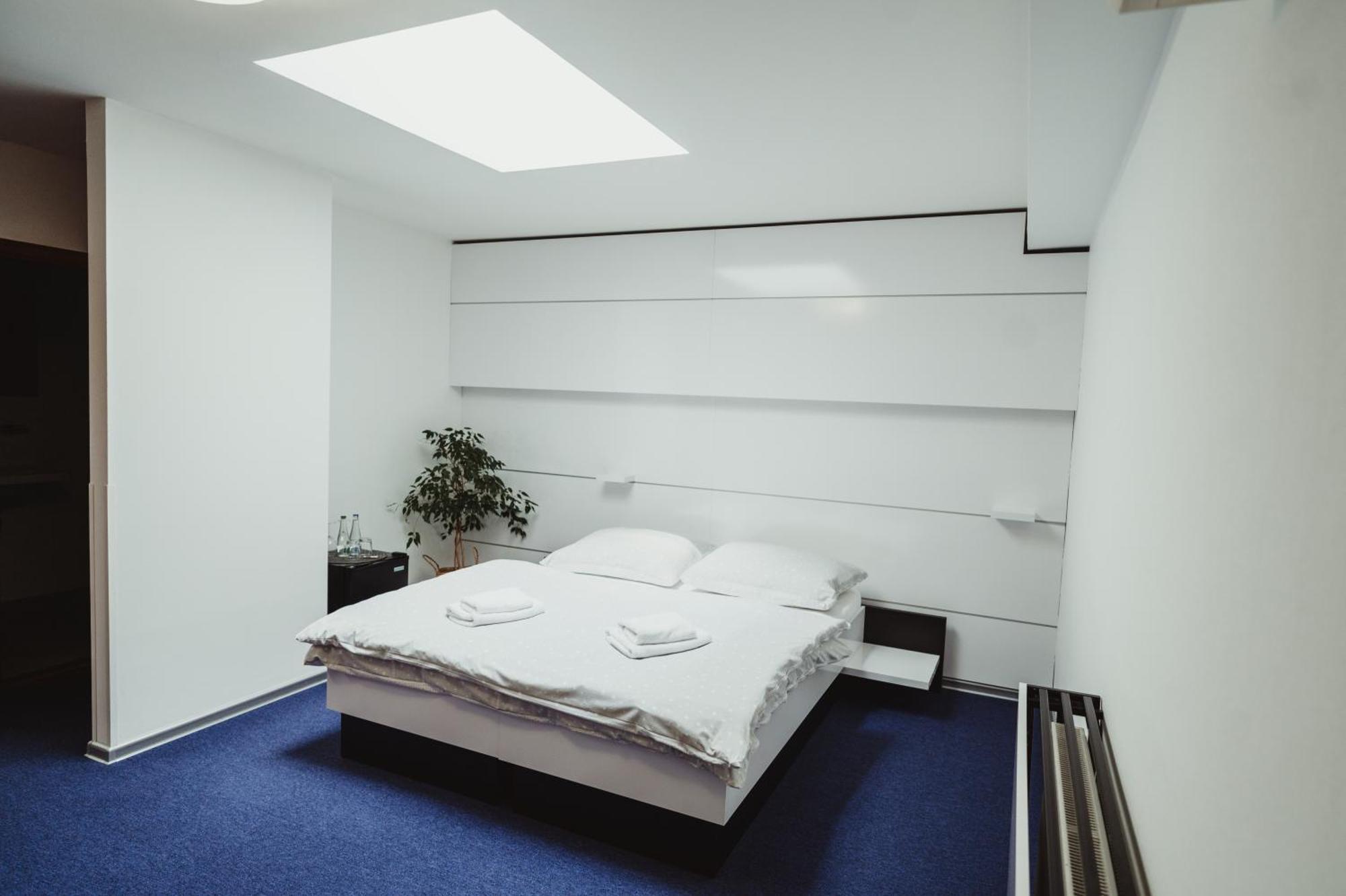 Hotel U Racka Ostrožská Nová Ves Kültér fotó
