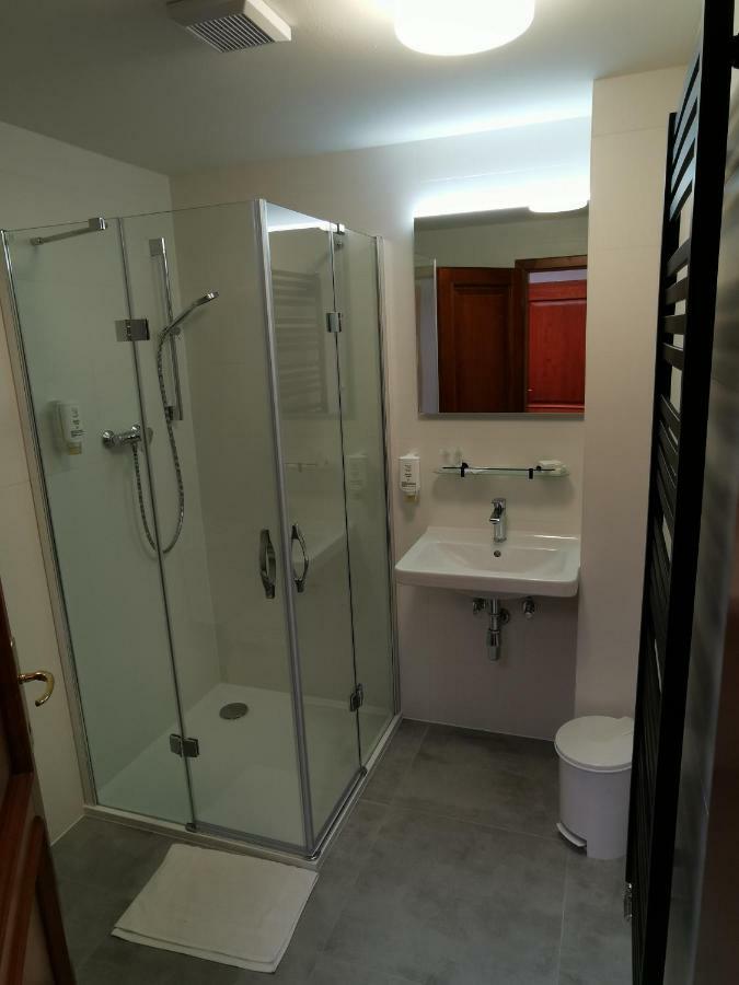 Hotel U Racka Ostrožská Nová Ves Kültér fotó